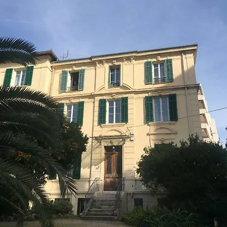 Pavillon Geneve Cannes